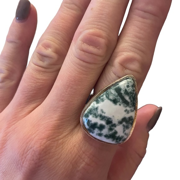 Making Waves Jewelry and Accessories Jewelry - Green Swiss Opal Sterling Silver gemstone Ring Size 8 NWOT